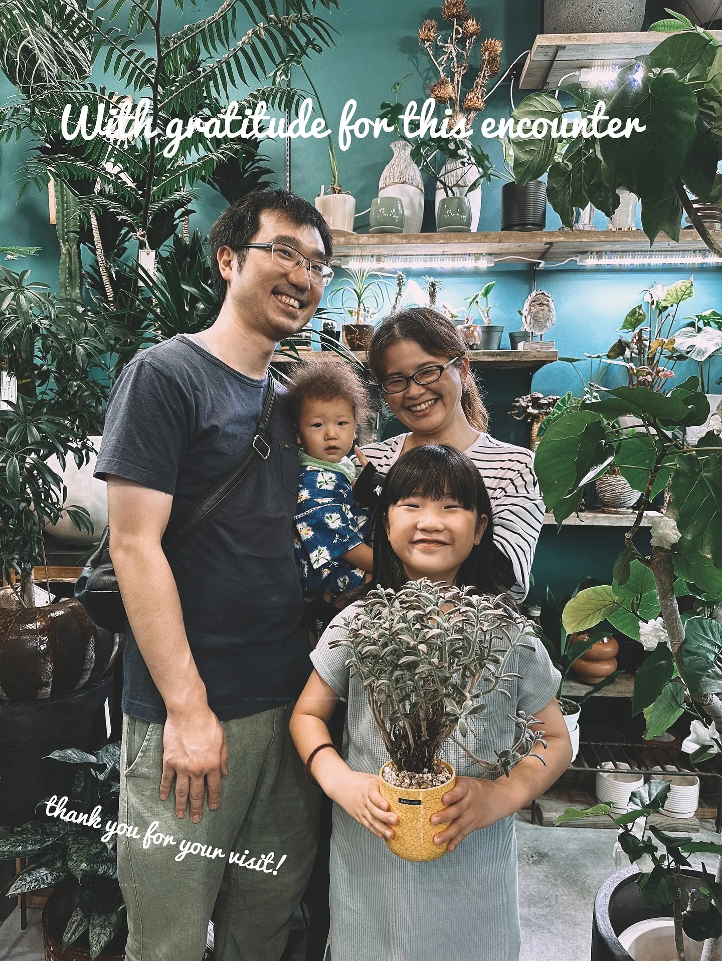 【皆様の最高の笑顔をカシャリ📷✨植物専門店のバーレルプランツ...