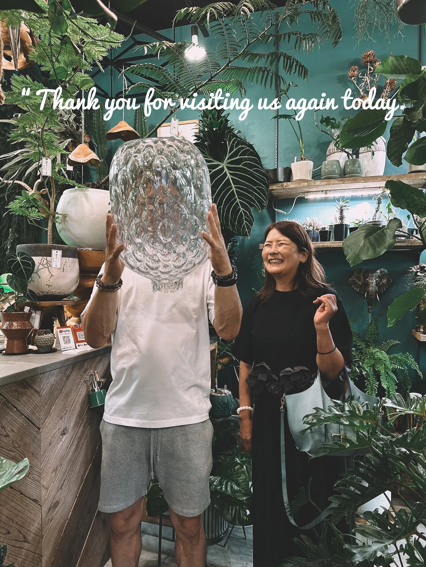 【こだわりの植物と鉢のお店、植物専門店バーレルプランツ】