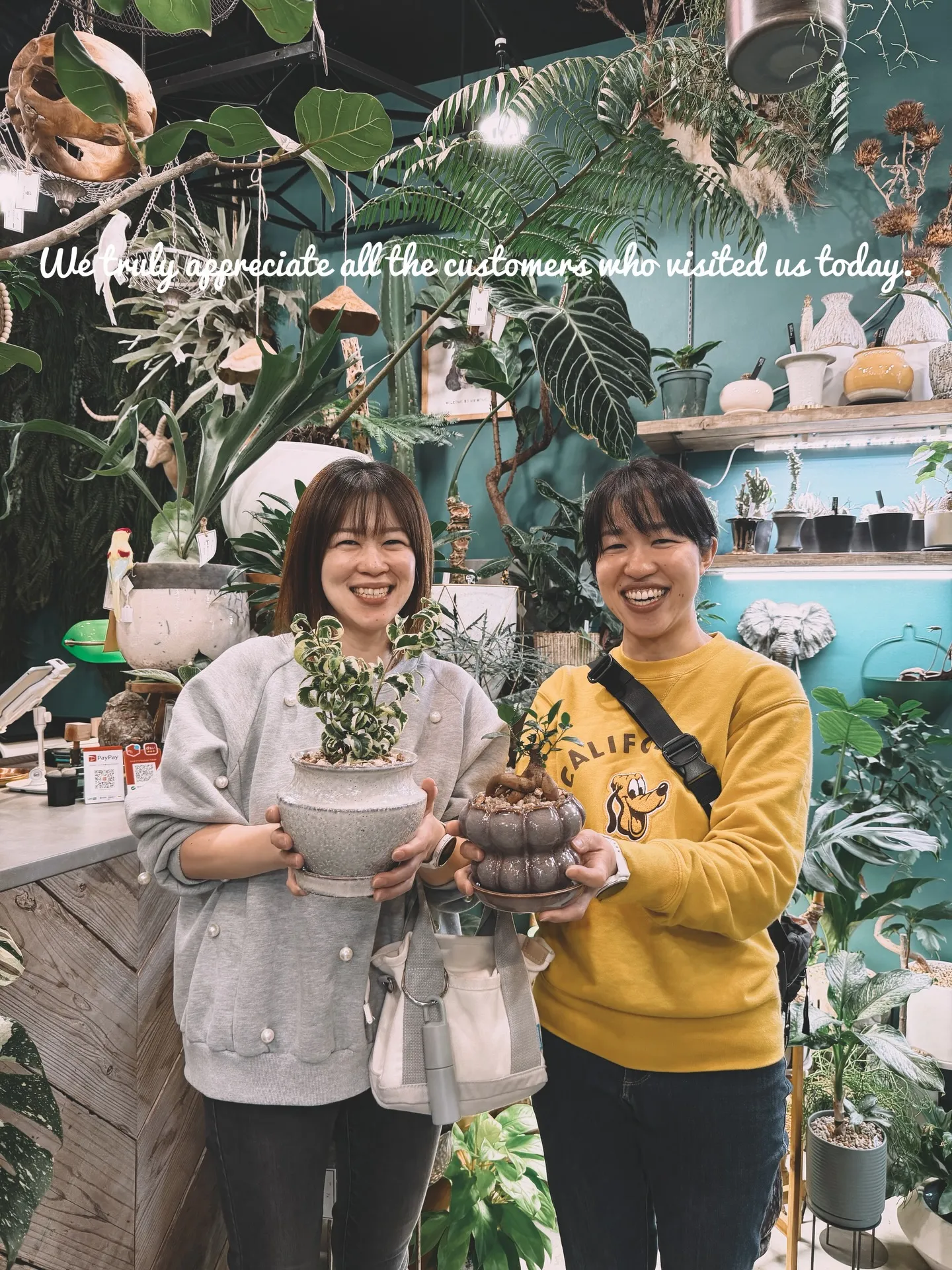 「店内をアップデート。