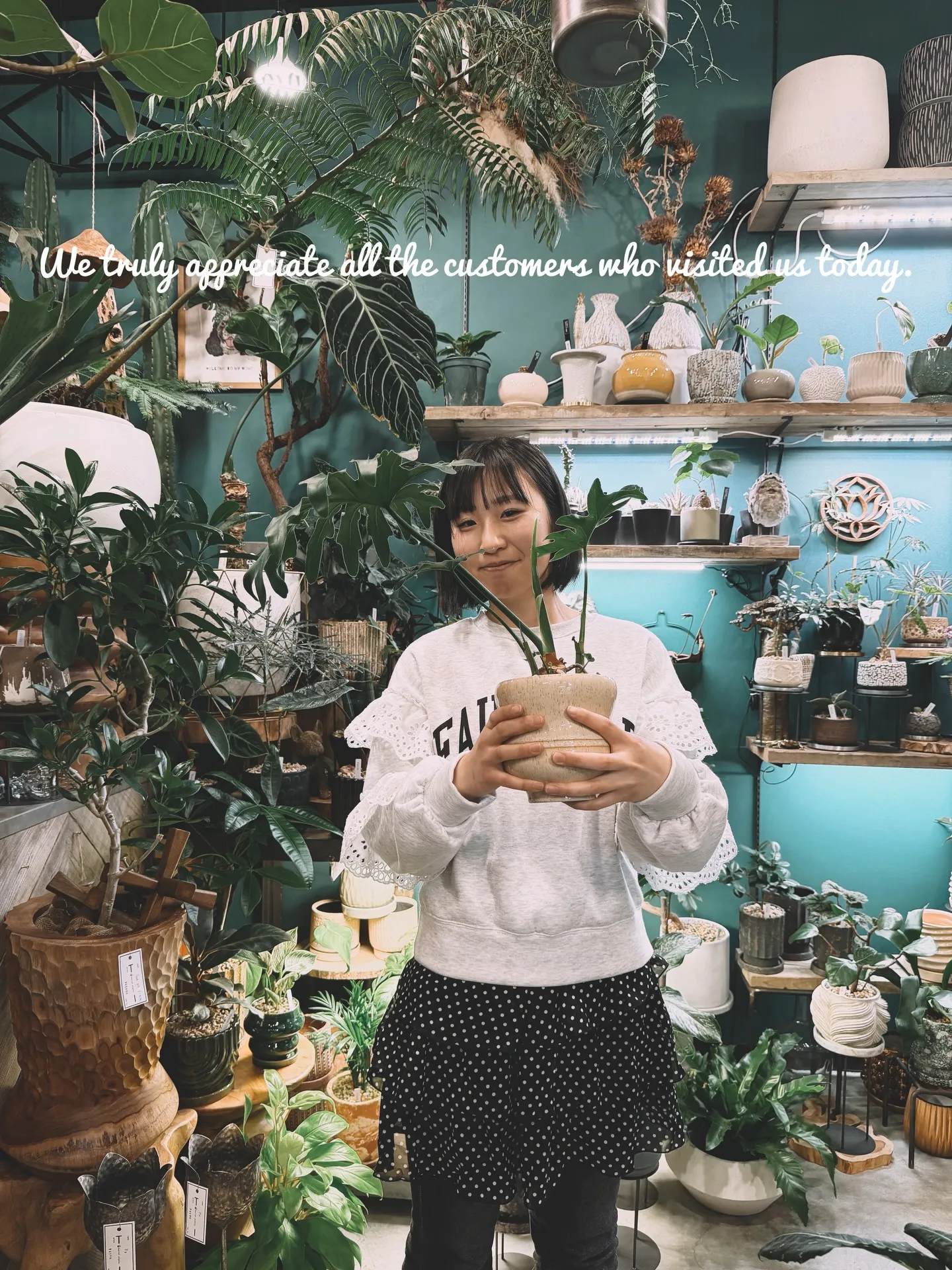 「店内をアップデート。